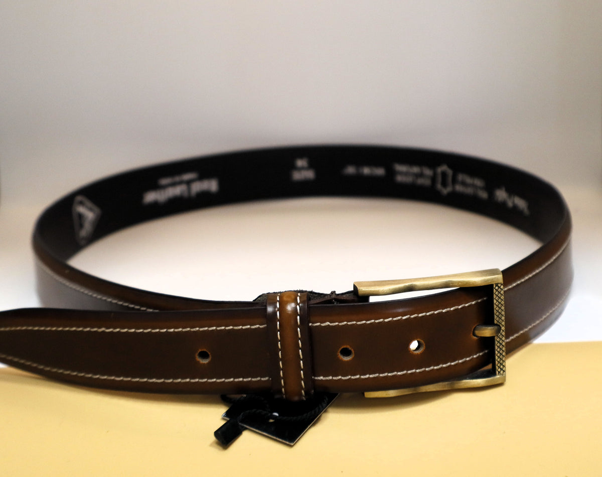 men leather belt with beige stitched edges