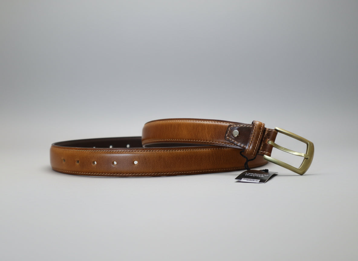 Men mid brown leather belt