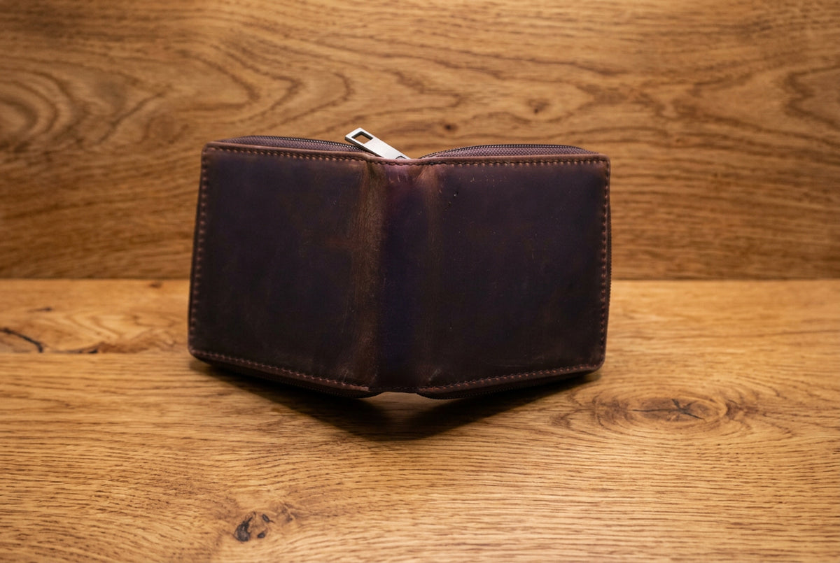 men rust brown wallet
